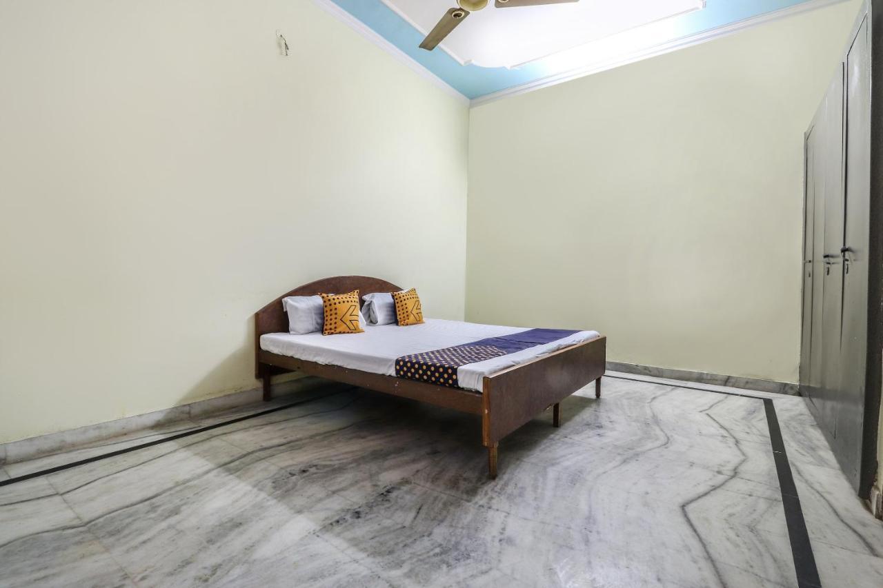 Spot On 70311 Rangoli Palace Lucknow Exterior foto