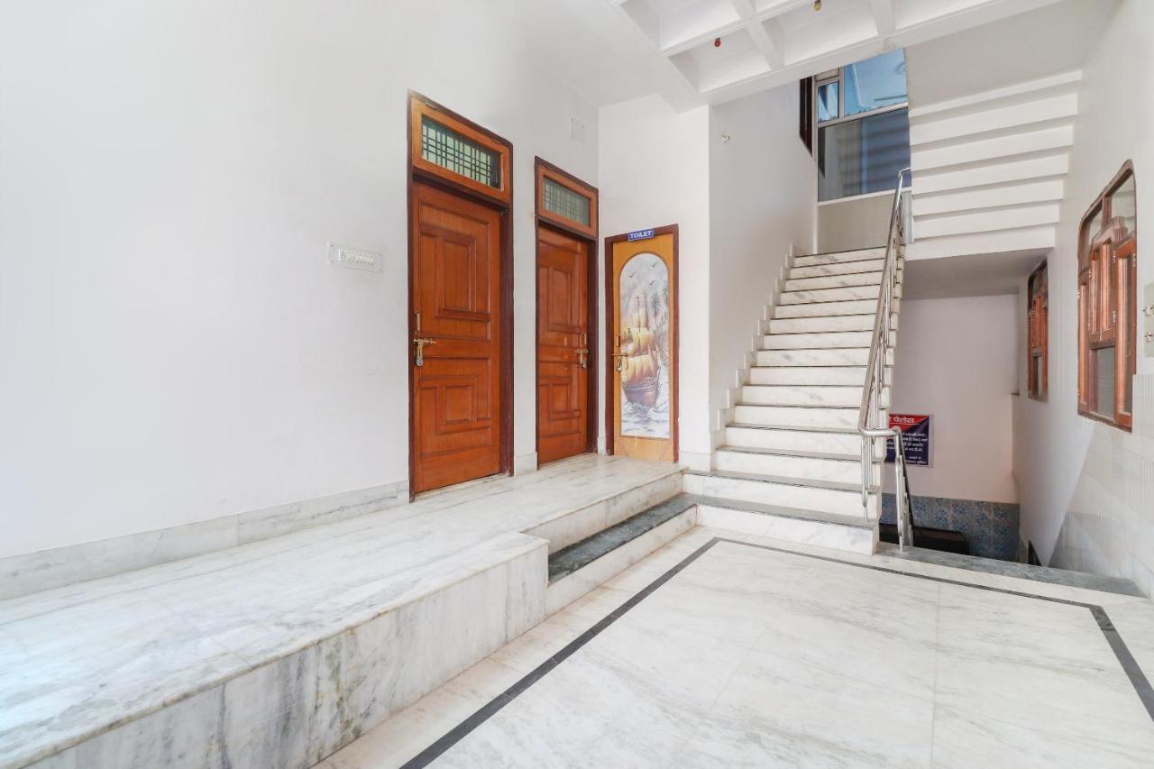 Spot On 70311 Rangoli Palace Lucknow Exterior foto